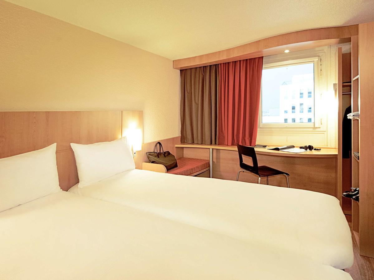 Ibis Loriol Le Pouzin Exterior foto