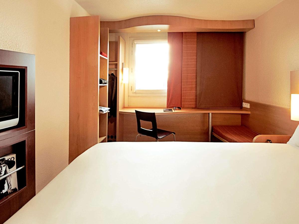 Ibis Loriol Le Pouzin Exterior foto